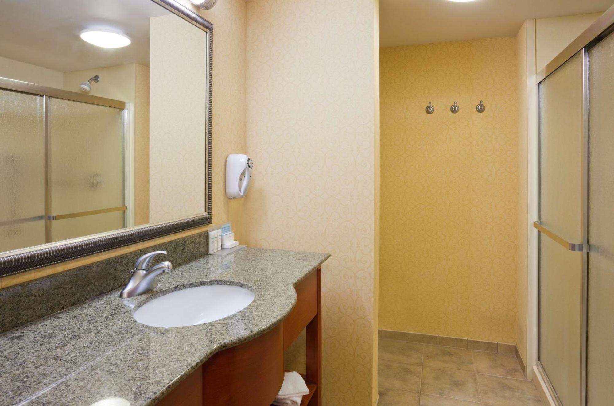 Hampton Inn & Suites Lino Lakes Eksteriør bilde